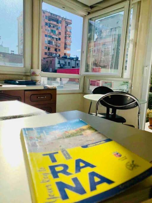 Chic City Retreat - Stylish Apartment In Bllok, Tiran Dış mekan fotoğraf