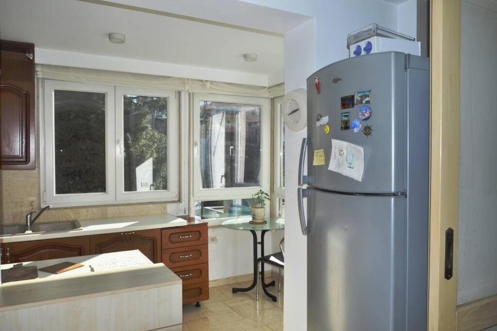 Chic City Retreat - Stylish Apartment In Bllok, Tiran Dış mekan fotoğraf